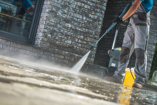 Best Pool Deck Cleaning  in Waggaman, LA